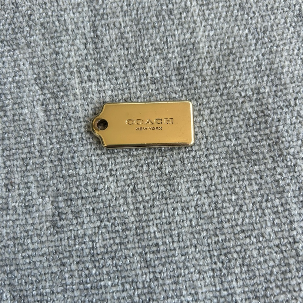 Coach Gold Tag